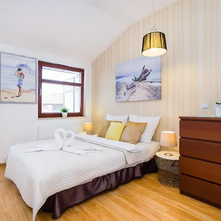 Amber Neptun Park Apartment